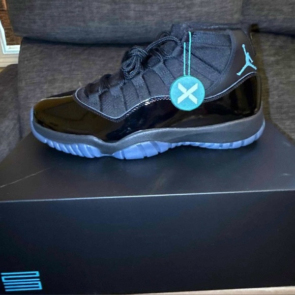 Jordan 11 Retro Gamma Blue - Picture 10 of 16
